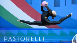 aa q bautista alba esp ph simone ferraro sfa01109 copia